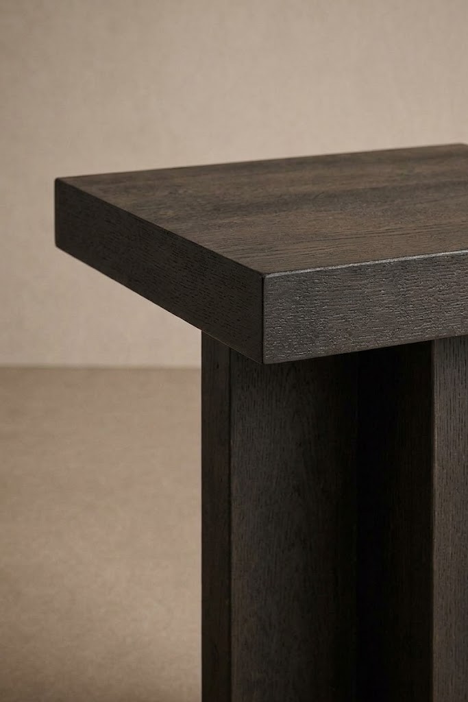 Pillar Table detail
